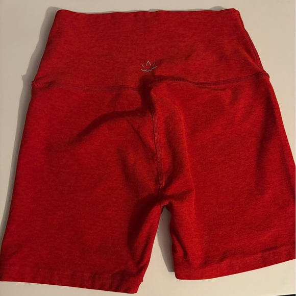 Beyond Yoga High-Waisted Red Shorts - Picture 2 of 3